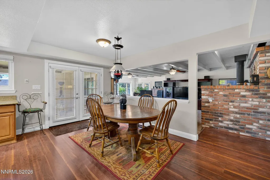 1925 Sorrel Gardnerville NV 89410