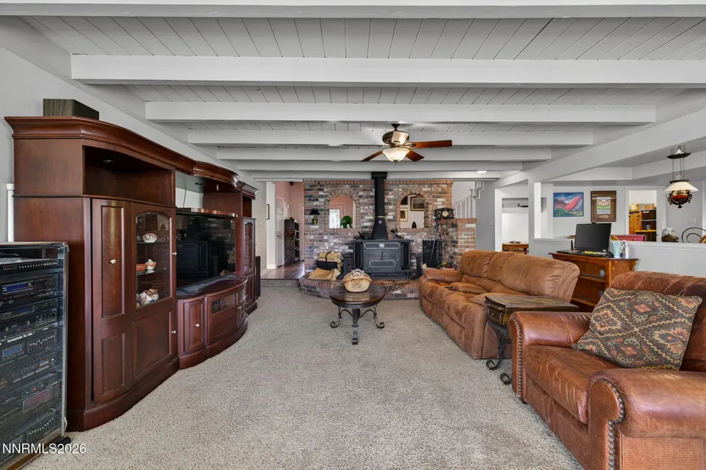 1925 Sorrel Gardnerville NV 89410
