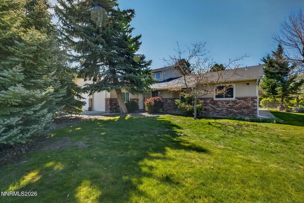 1925 Sorrel Gardnerville NV 89410