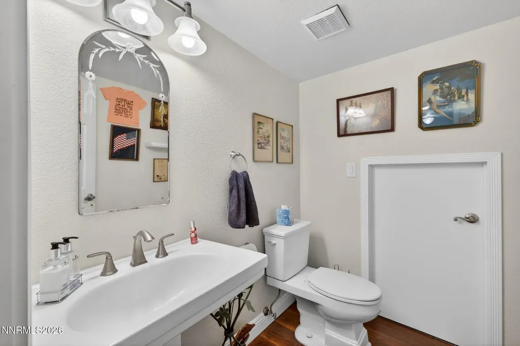 1925 Sorrel Gardnerville NV 89410