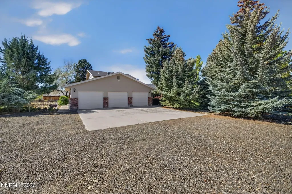 1925 Sorrel Gardnerville NV 89410