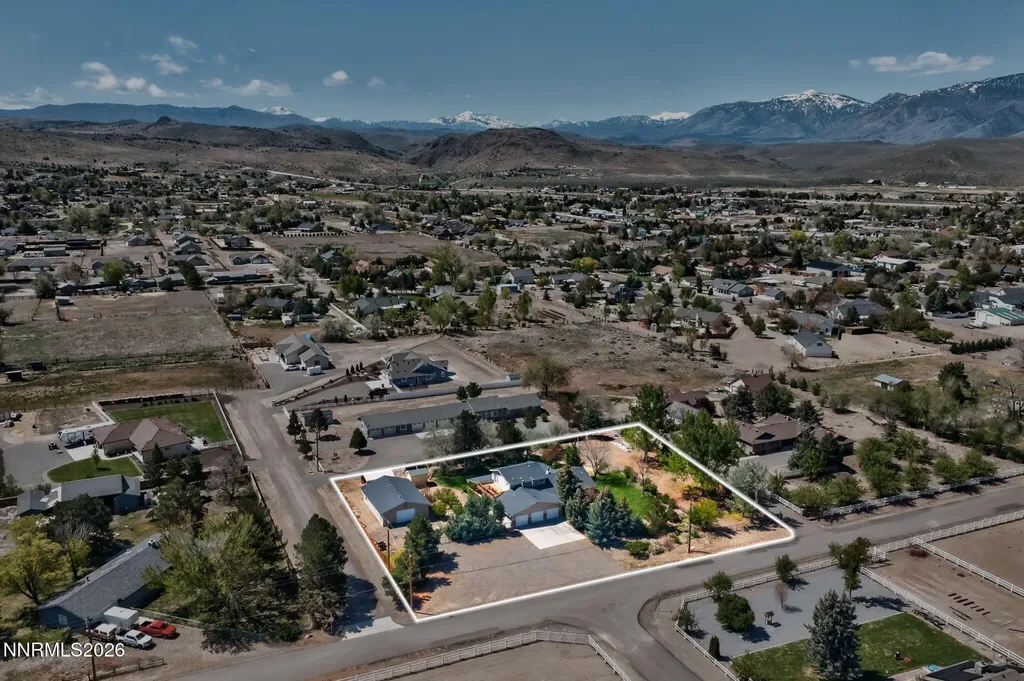 1925 Sorrel Gardnerville NV 89410