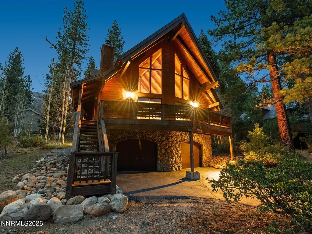 962 Red Feather Incline Village NV 89451
