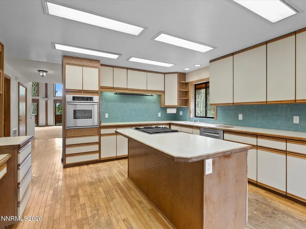 962 Red Feather Incline Village NV 89451