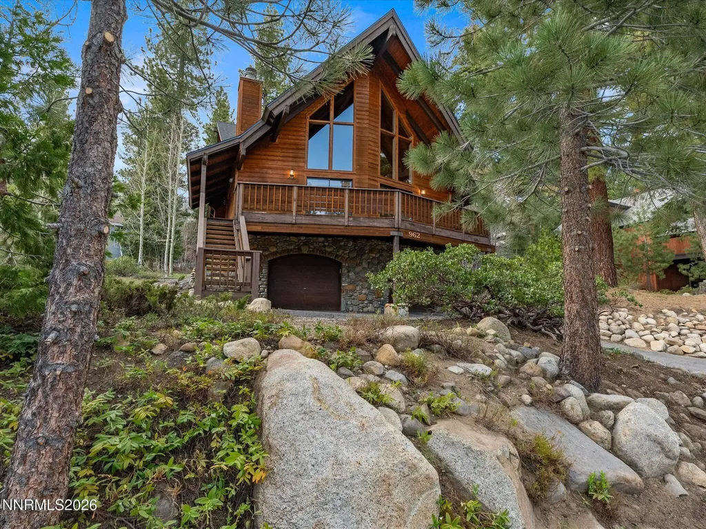 962 Red Feather Incline Village NV 89451