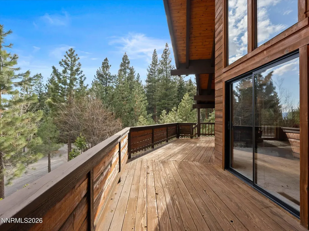 962 Red Feather Incline Village NV 89451