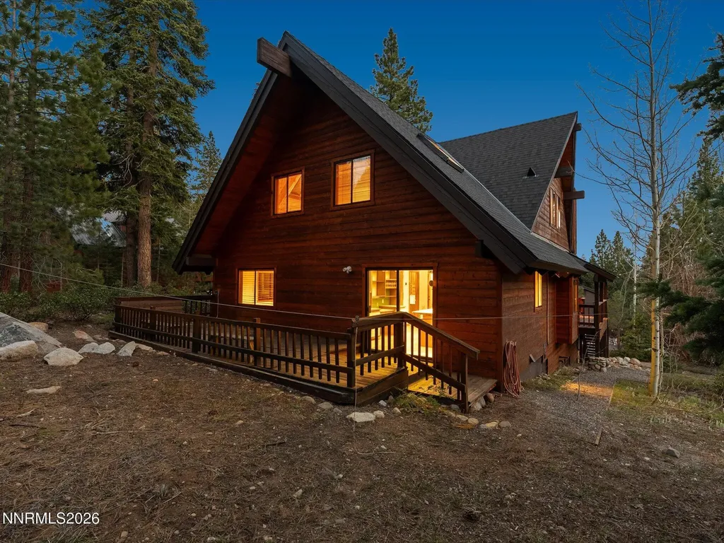 962 Red Feather Incline Village NV 89451