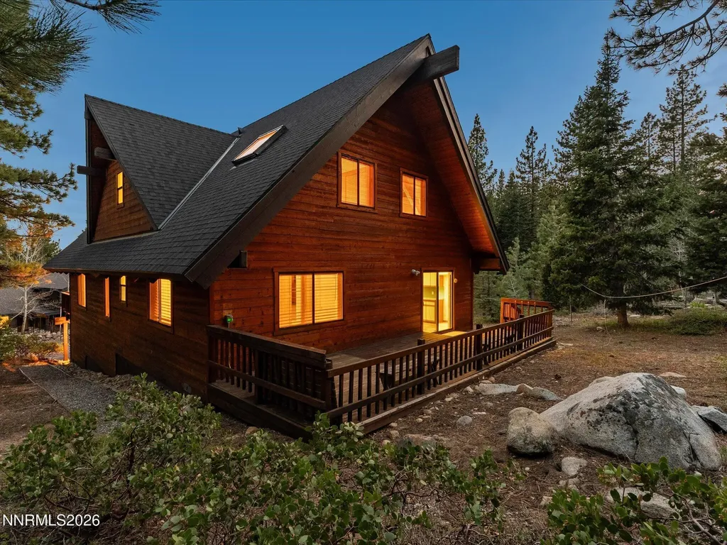 962 Red Feather Incline Village NV 89451