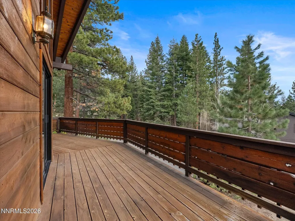 962 Red Feather Incline Village NV 89451