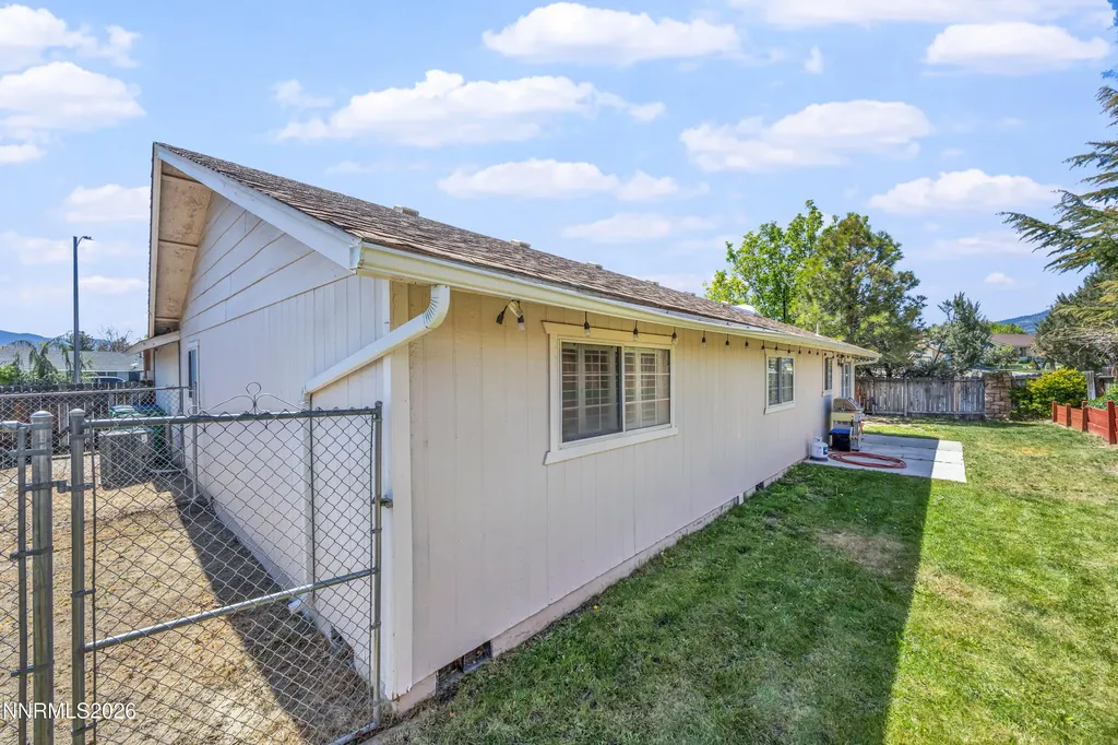 1754 Ridgeway Carson City NV 89706