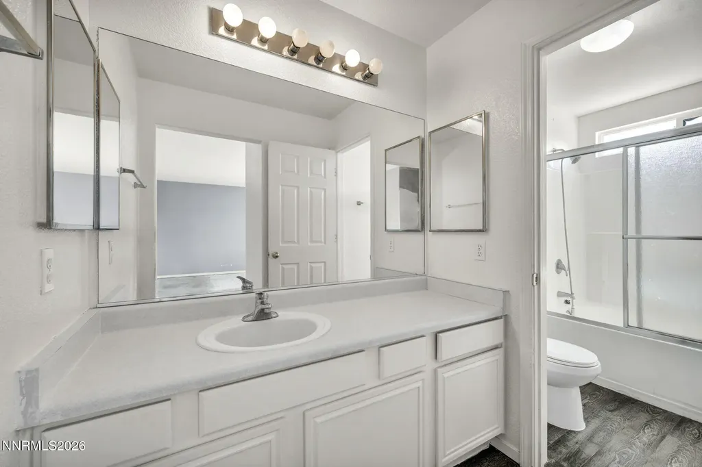 17511 Crystal Canyon Reno NV 89508