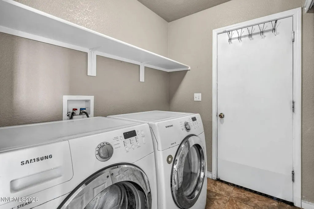 17511 Crystal Canyon Reno NV 89508