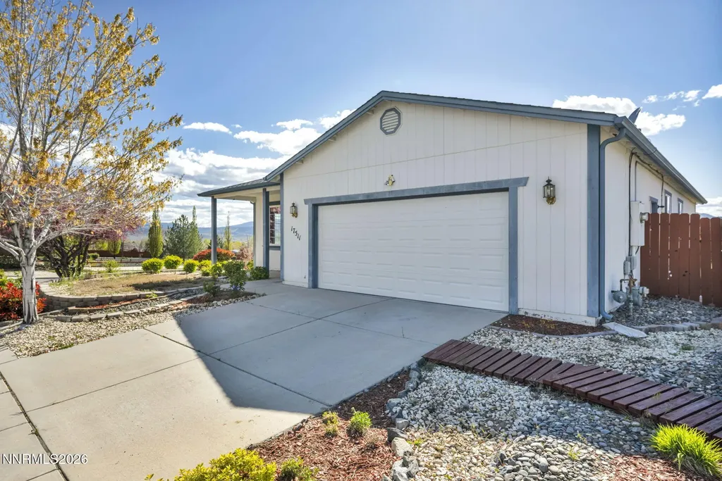 17511 Crystal Canyon Reno NV 89508