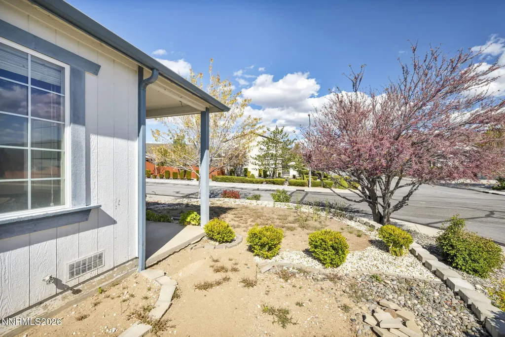 17511 Crystal Canyon Reno NV 89508
