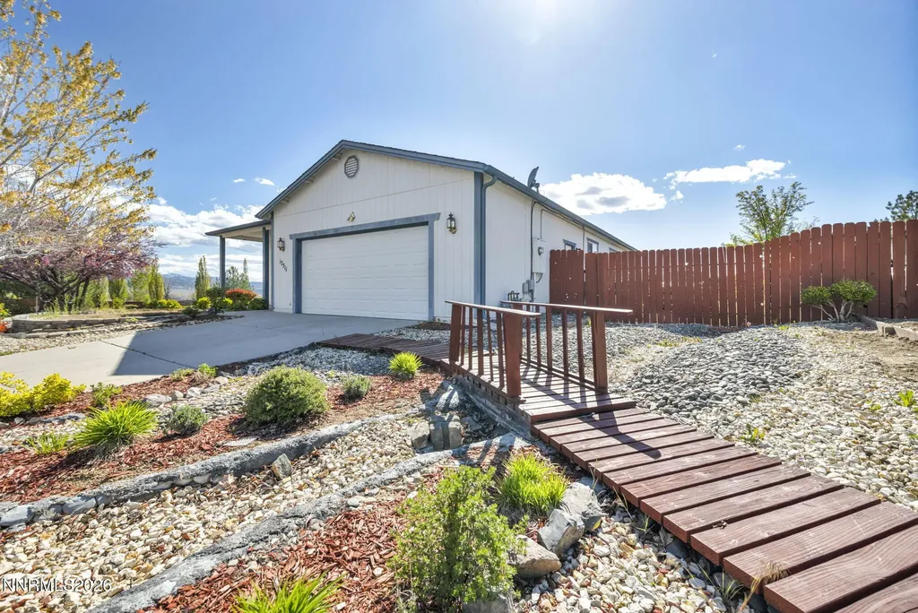17511 Crystal Canyon Reno NV 89508