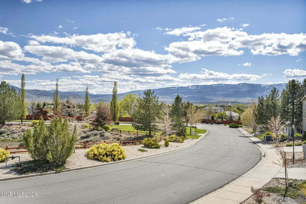 17511 Crystal Canyon Reno NV 89508