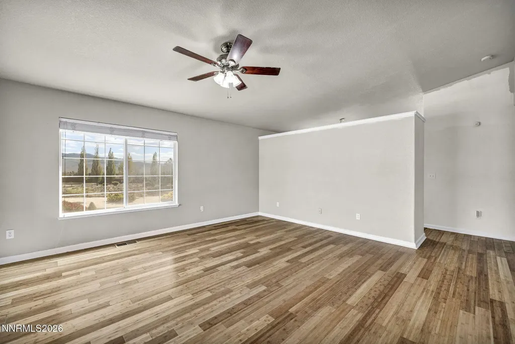 17511 Crystal Canyon Reno NV 89508