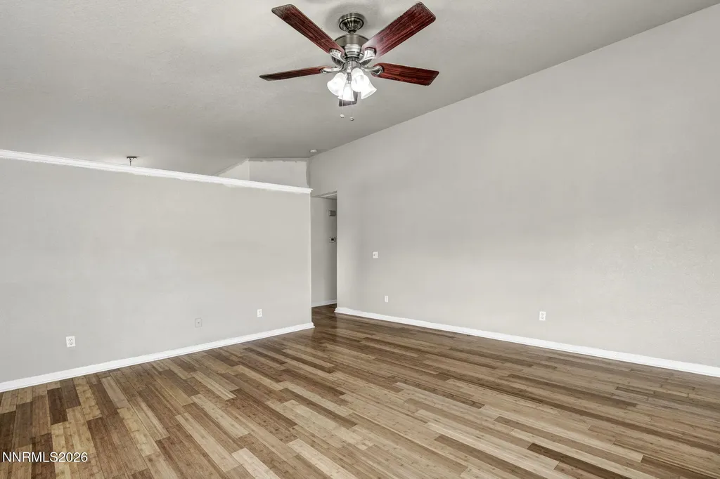 17511 Crystal Canyon Reno NV 89508