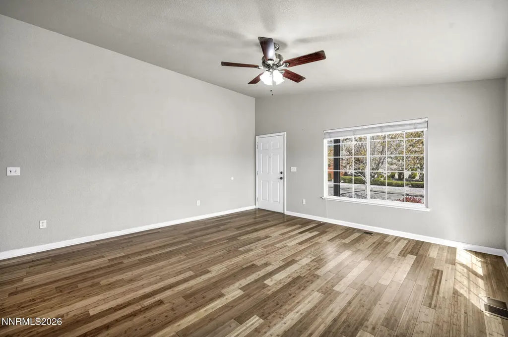 17511 Crystal Canyon Reno NV 89508