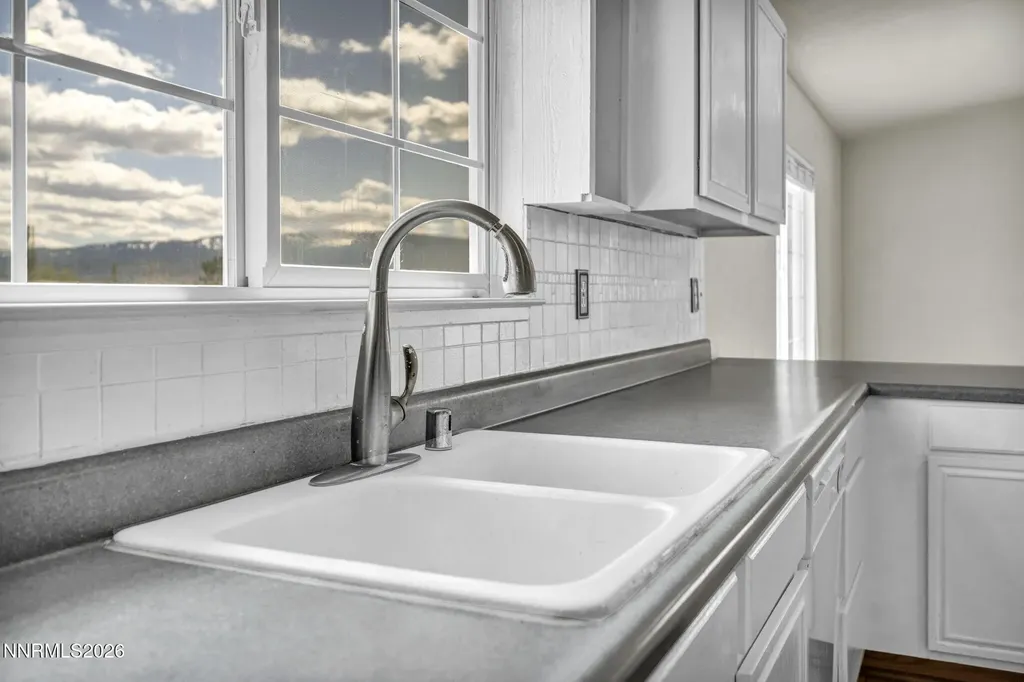 17511 Crystal Canyon Reno NV 89508