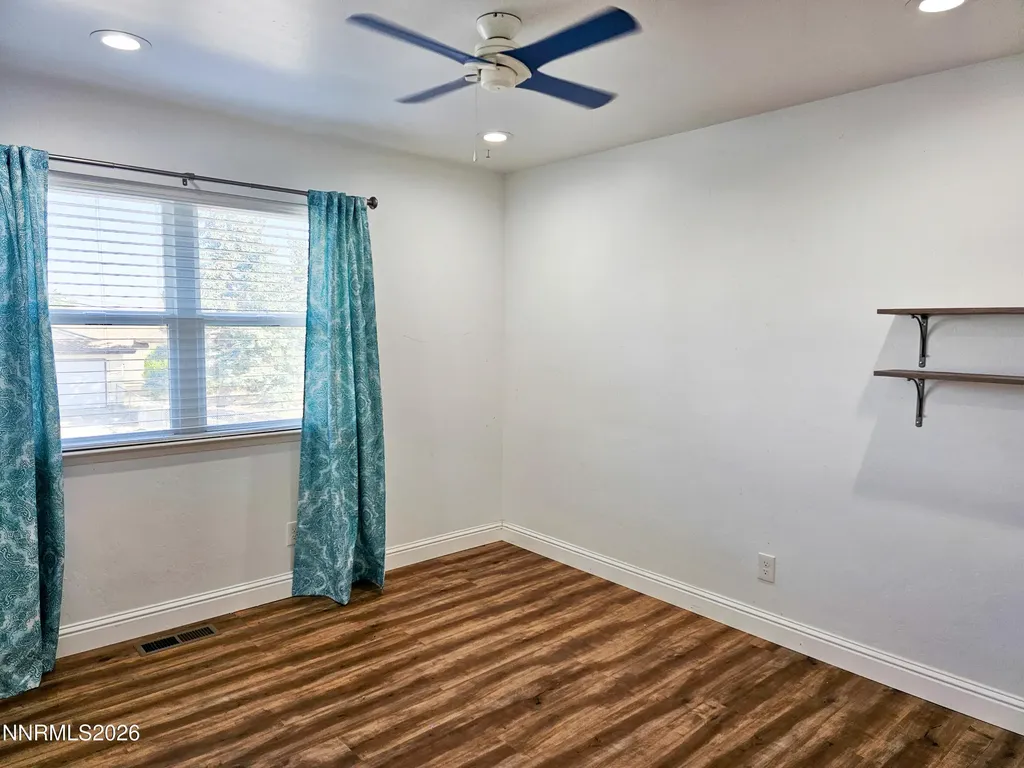 7565 Halifax Reno NV 89506
