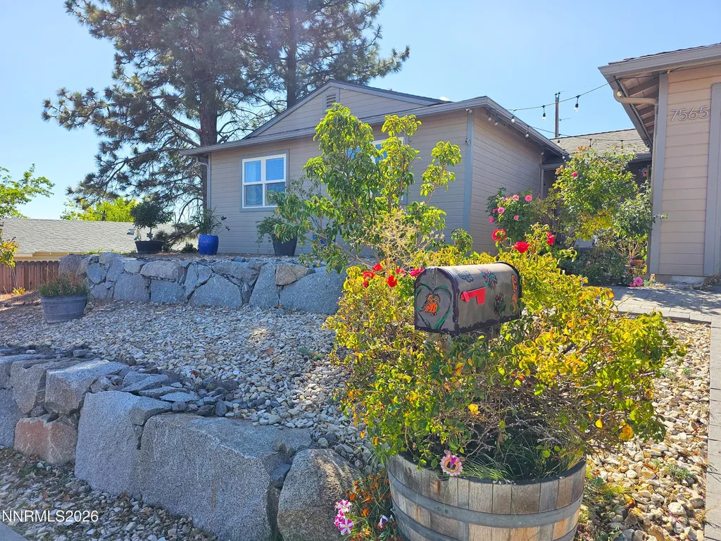 7565 Halifax Reno NV 89506