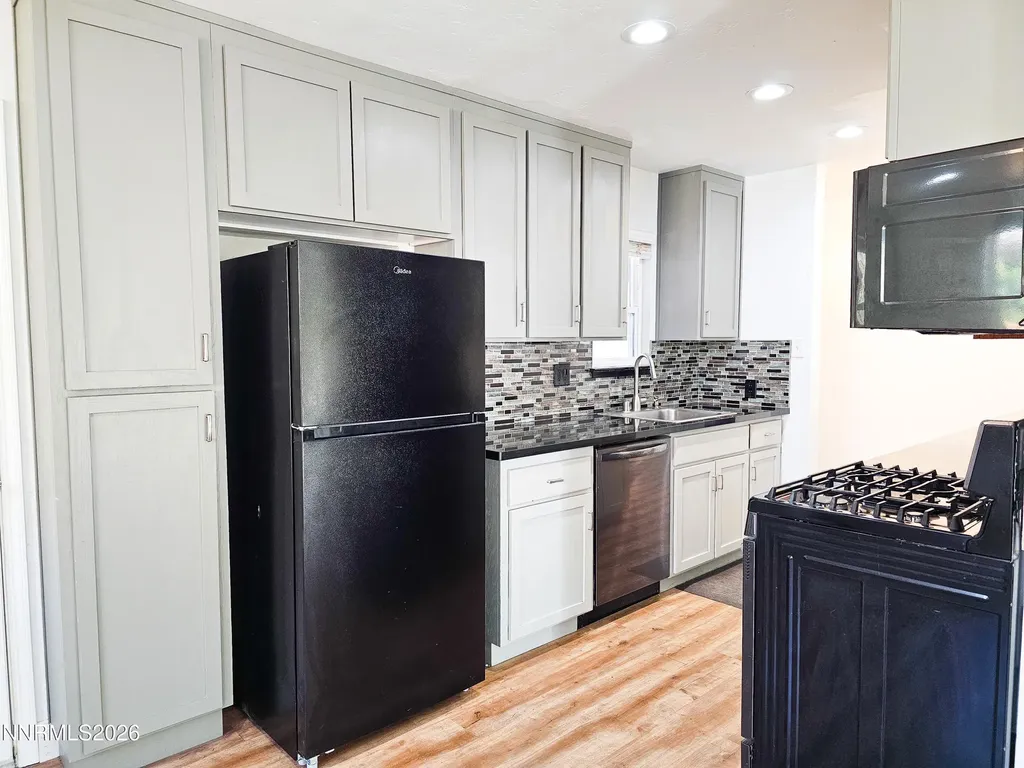 7565 Halifax Reno NV 89506