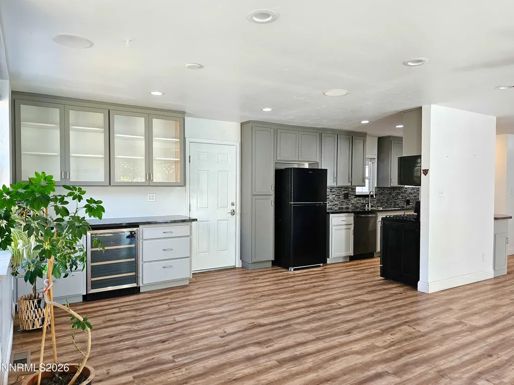 7565 Halifax Reno NV 89506
