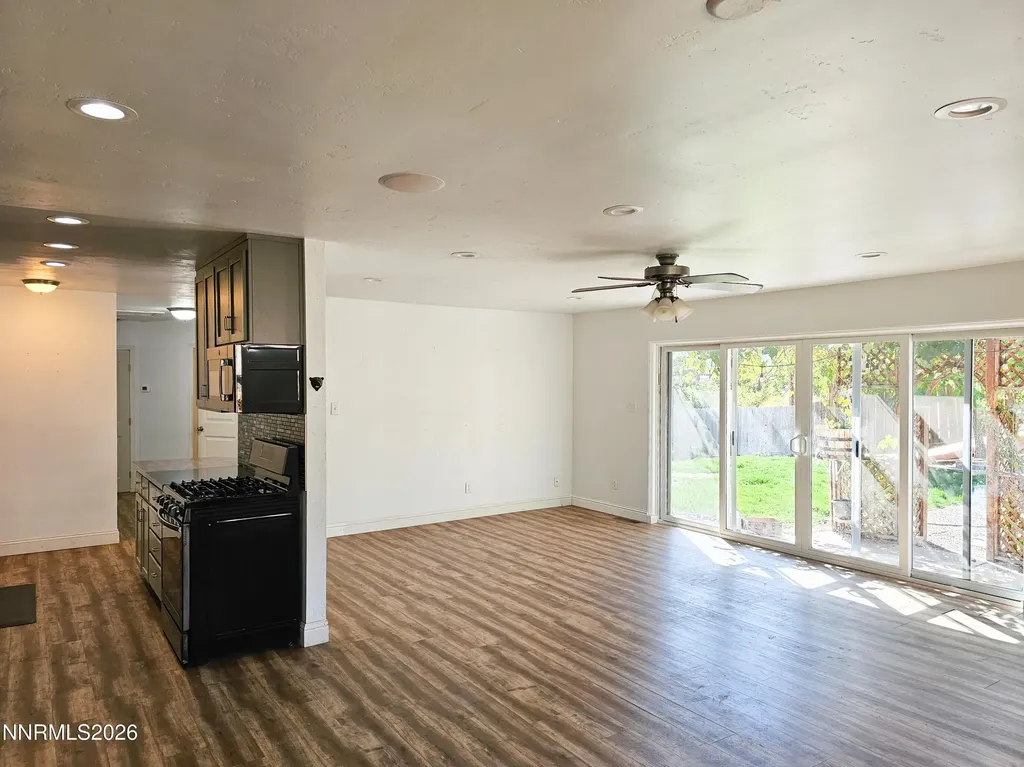 7565 Halifax Reno NV 89506