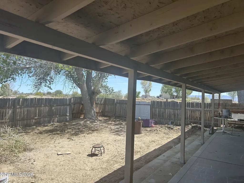 4251 Margoree Fallon NV 89406