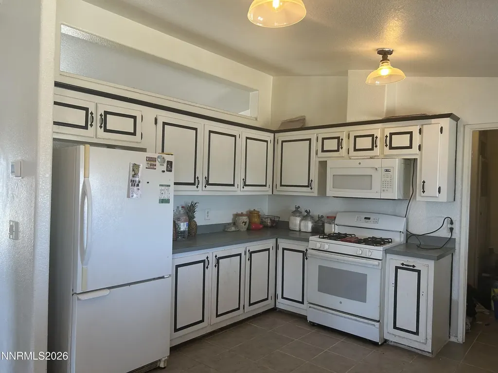 4251 Margoree Fallon NV 89406