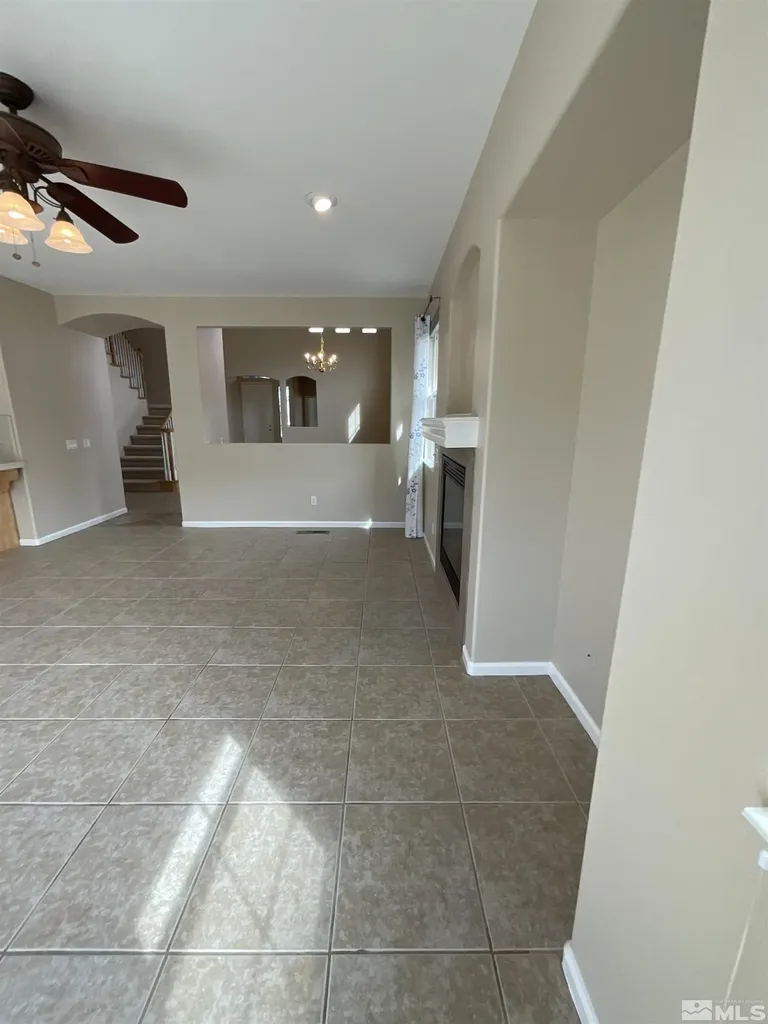 2847 Falcon Ridge Sparks NV 89436