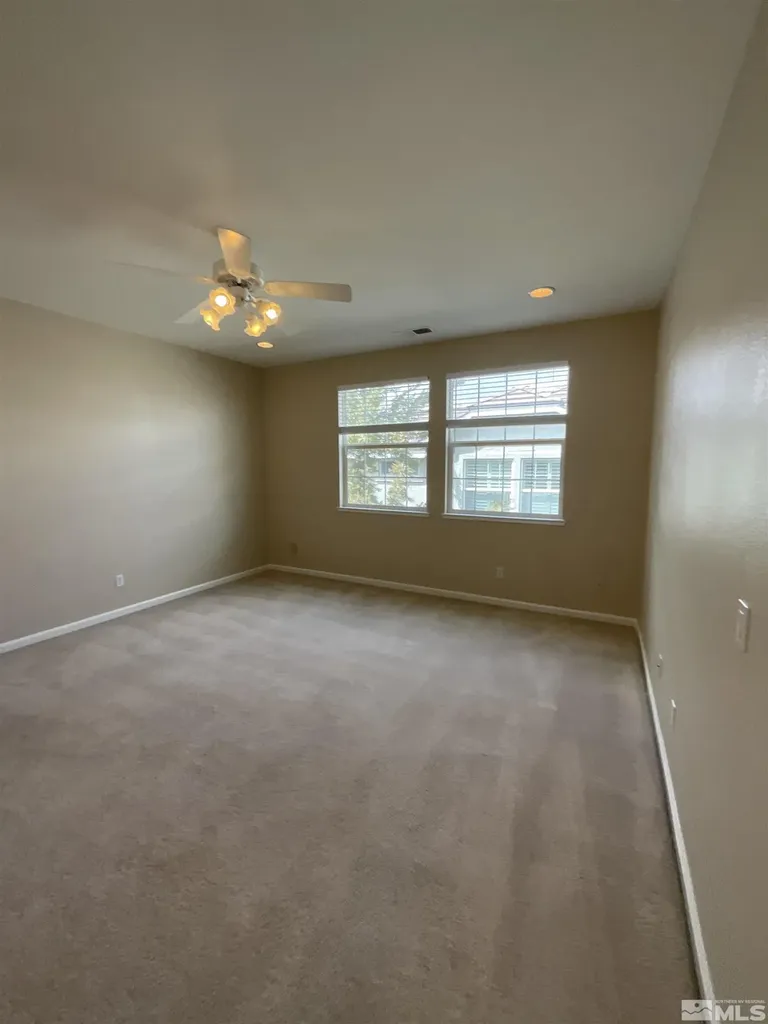 2847 Falcon Ridge Sparks NV 89436