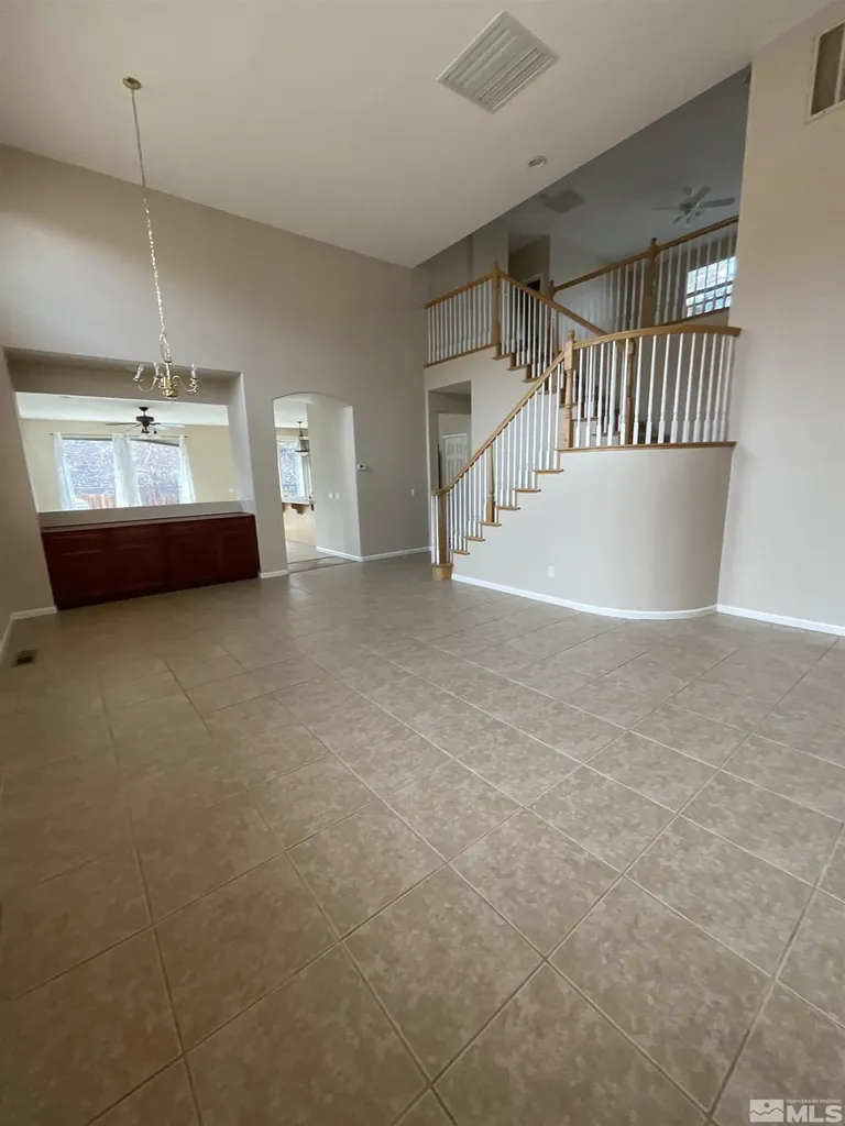 2847 Falcon Ridge Sparks NV 89436