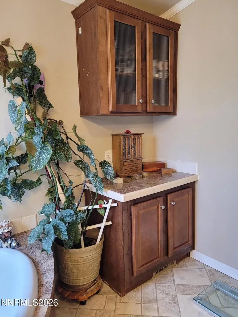 11005 Elk Winnemucca NV 89445