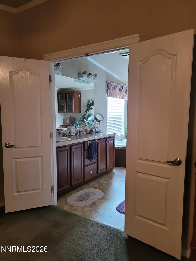 11005 Elk Winnemucca NV 89445