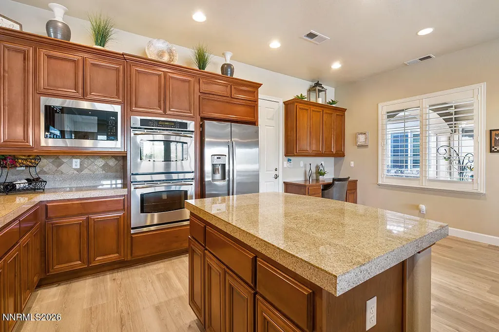 10155 Burghley Reno NV 89521