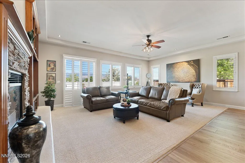 10155 Burghley Reno NV 89521