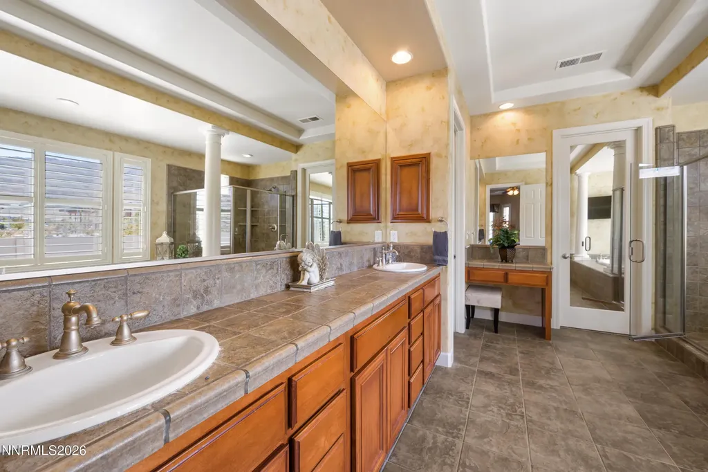 10155 Burghley Reno NV 89521