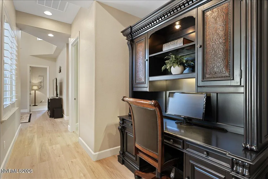 10155 Burghley Reno NV 89521