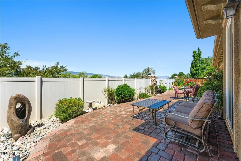 10155 Burghley Reno NV 89521