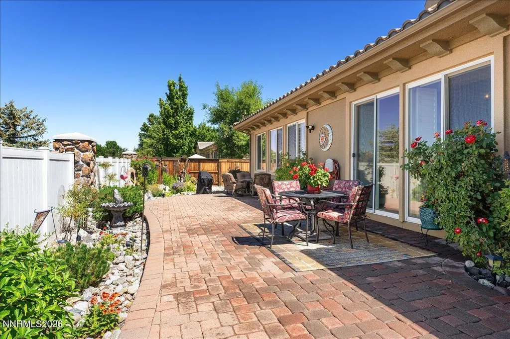 10155 Burghley Reno NV 89521