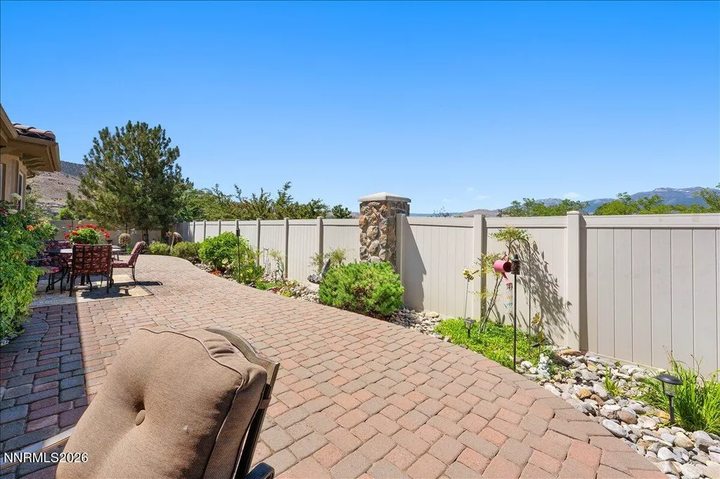 10155 Burghley Reno NV 89521