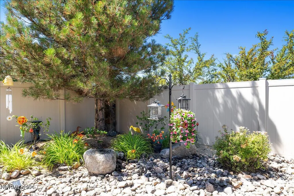 10155 Burghley Reno NV 89521