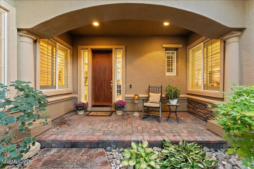10155 Burghley Reno NV 89521