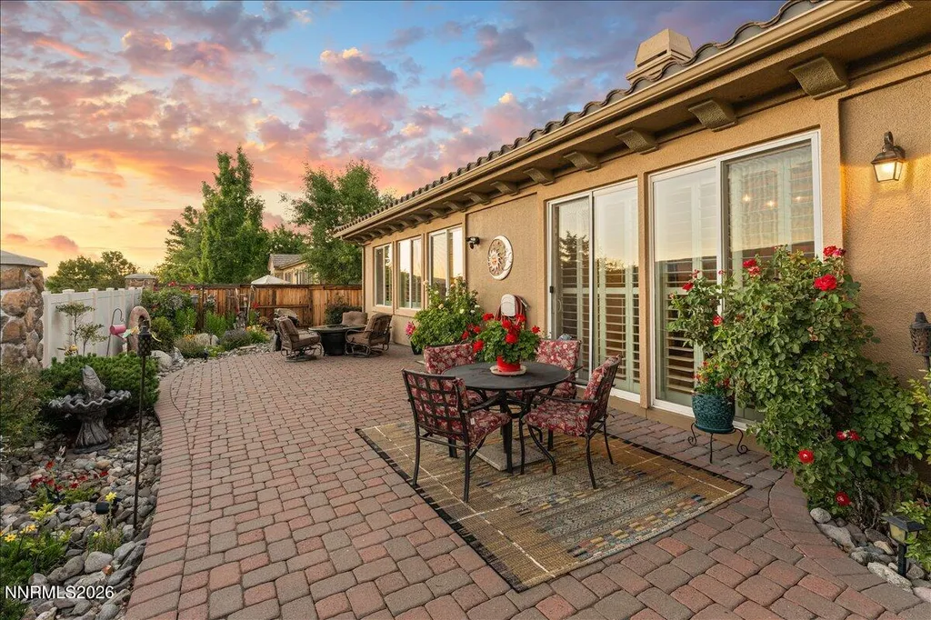 10155 Burghley Reno NV 89521