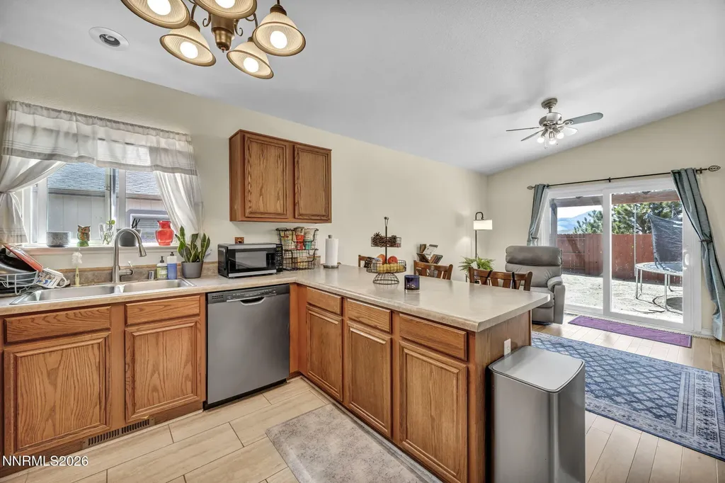 17471 Crystal Canyon Reno NV 89508