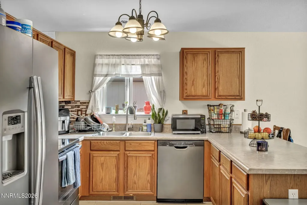 17471 Crystal Canyon Reno NV 89508