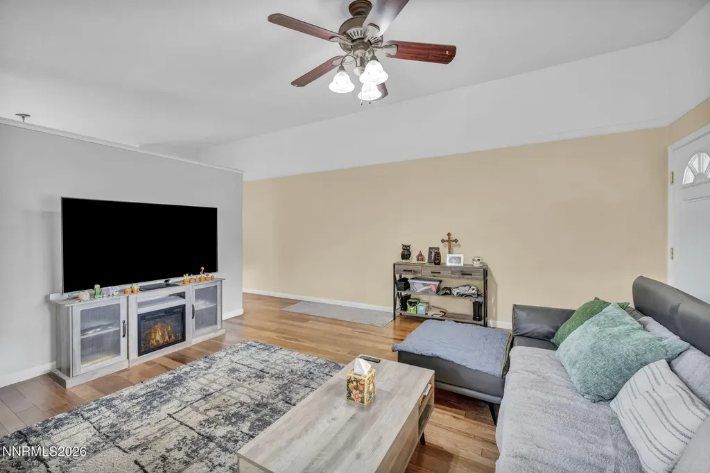 17471 Crystal Canyon Reno NV 89508