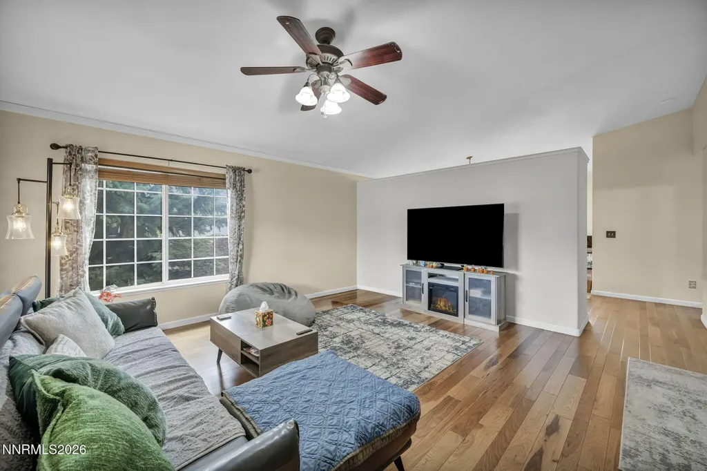 17471 Crystal Canyon Reno NV 89508